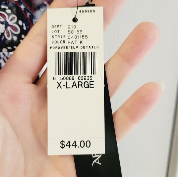 Nwt blouse - Picture 6 of 6